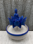 Bild in Galerie-Betrachter laden, Buddha in Bloom Tischbrunnen – Einzigartiger 3D-gedruckter Wasserbrunnen für Zuhause